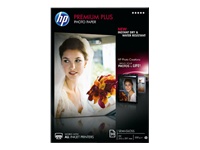 HP Premium Plus Semi-gloss Photo Paper-20 sht/A4/210 x 297 mm 300g/m2
